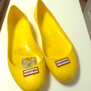 Hunter flats yellow
